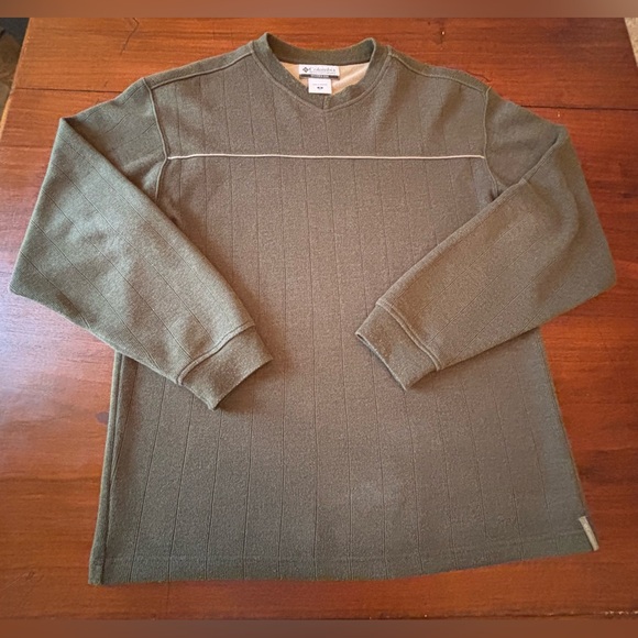 Columbia Men's Sweater Size Small Green V-Neck Long Sleeve Pullover Outdoor - Picture 1 of 5